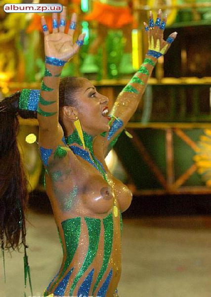 Бразильский карнавал - царство голых сисек! (109 фото)