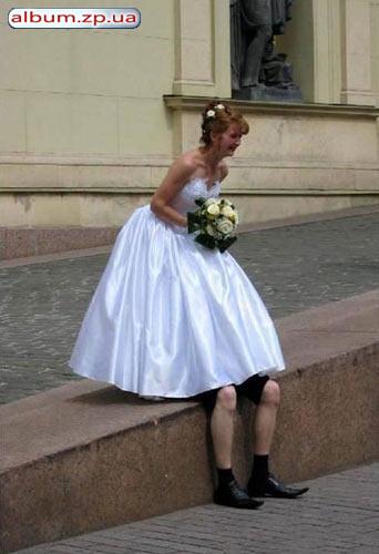 Подсмотренное под юбкой у невест