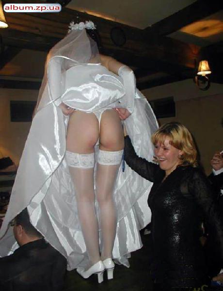 Под платьем у невесты порно фото медленный русский анальный секс с красивой русской девственницей
