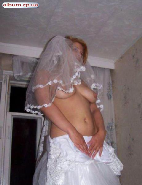 Сиськи голых невест
